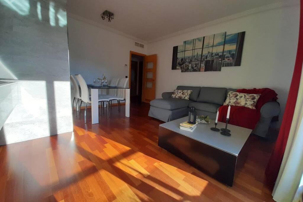 Appartement Piso céntrico con piscina,parking y jacuzzi à Cordoue Extérieur photo